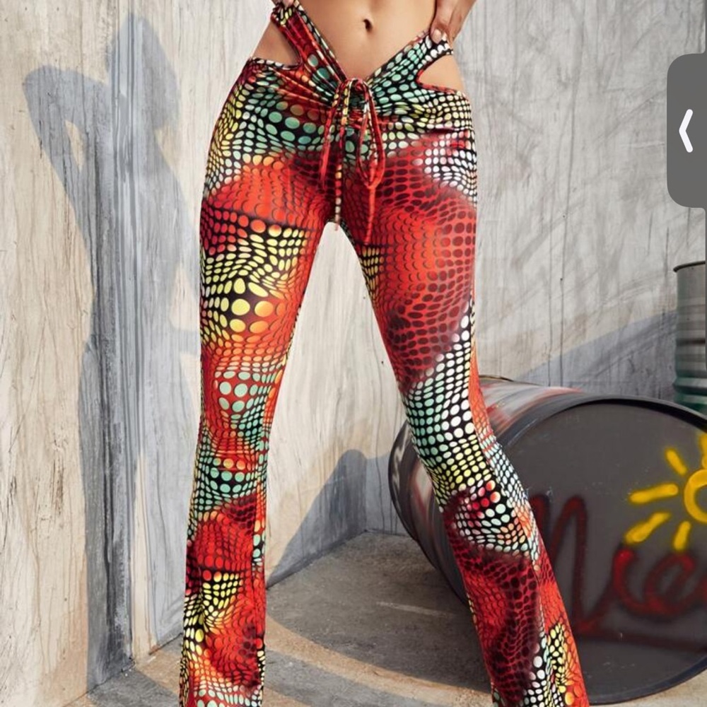 SHEIN ICON- 90s low rise geo print cut out drawstring front boot cut leg pants